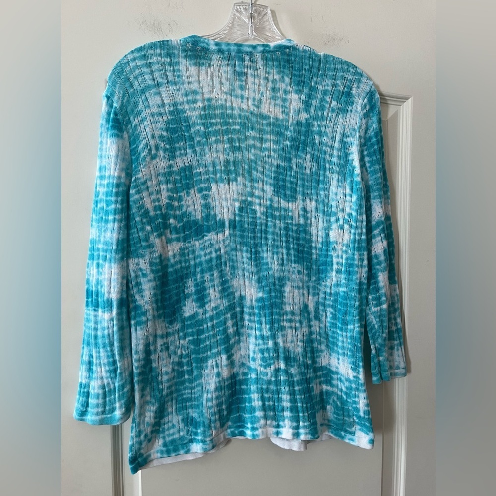 Chico’s Turquoise Tie-Dye Spring Cardigan Button Down Women’s Size Medium - Picture 4 of 14